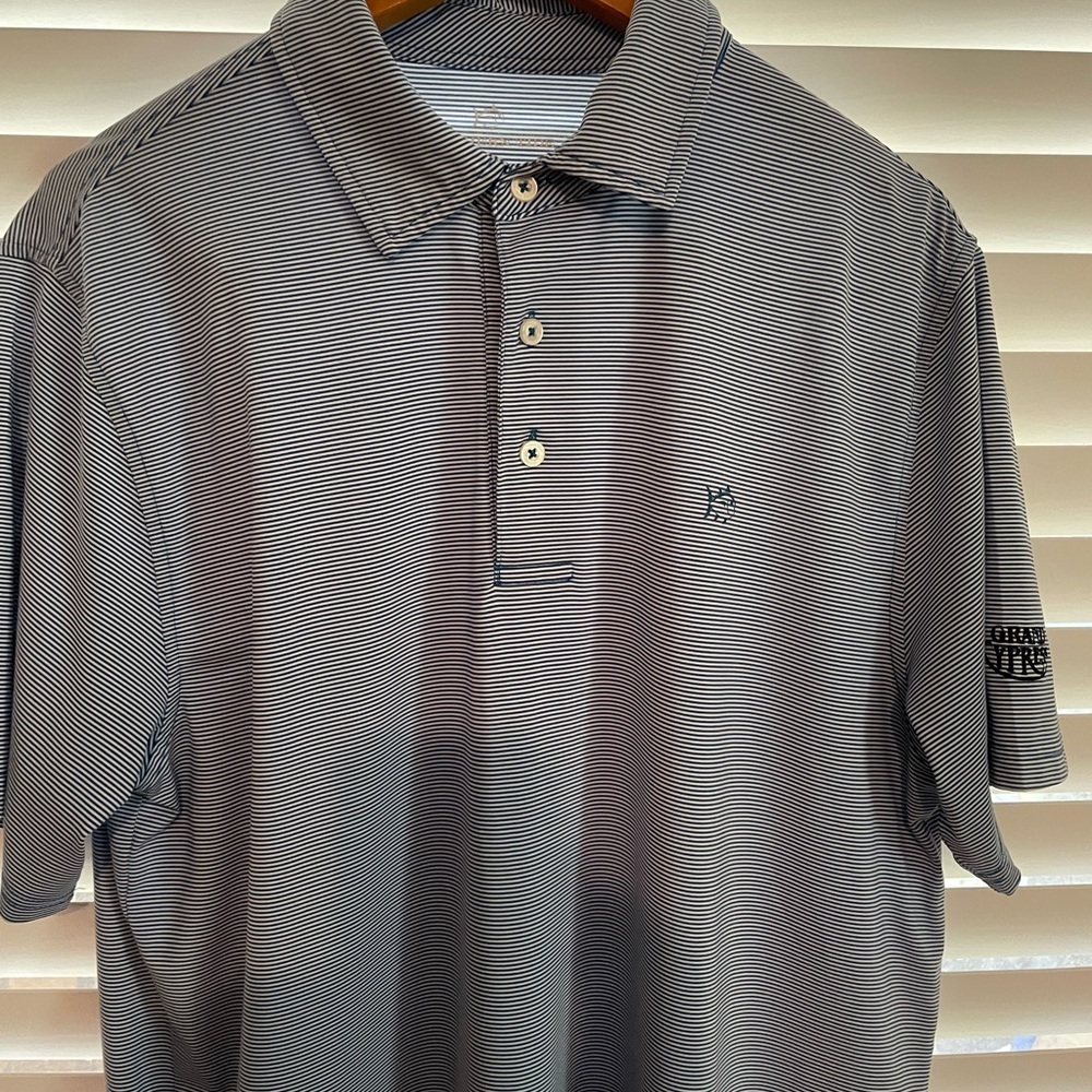 Southern Tide, M-M, blue/white striped, excellent condition, smoke/pet free home